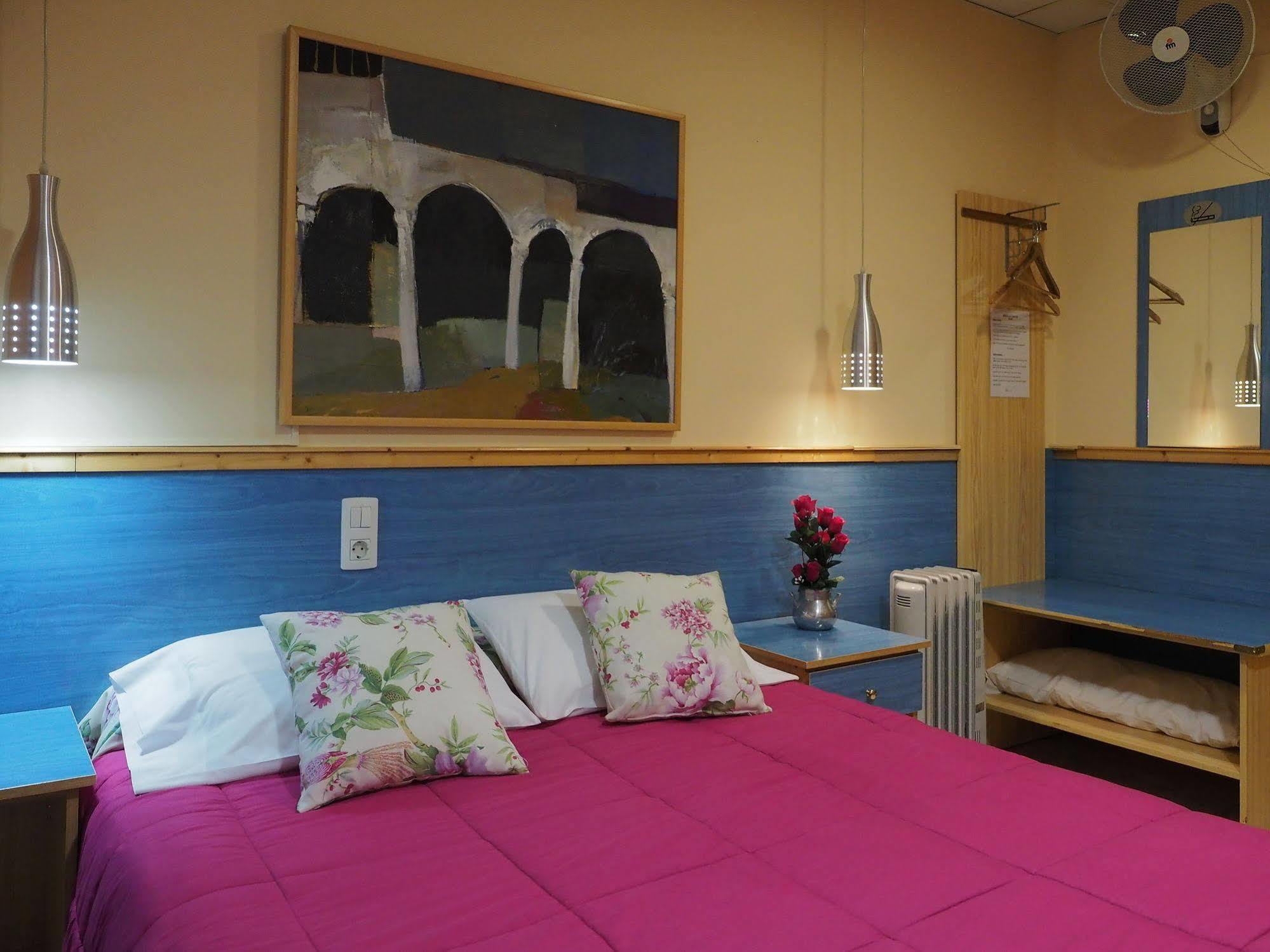 Hostal El Cartero Теруэль Экстерьер фото